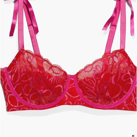 Ribbon Lace Bra - Picture 3 of 9